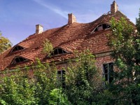 Ruine des ehemaligen Gutshauses im Park Lancken